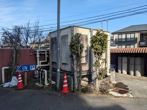 熊本市の施設でFRP水タンクを塗装｜下塗り・中塗り・上塗りの施工工程